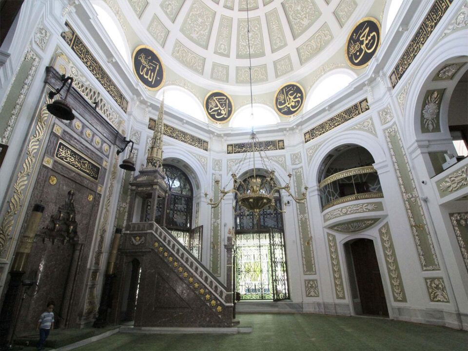 Hırka-i Şerif hangi saatler arasında ziyarete açık? 3