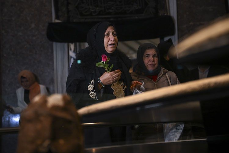 Hırka-i Şerif hangi saatler arasında ziyarete açık? 6