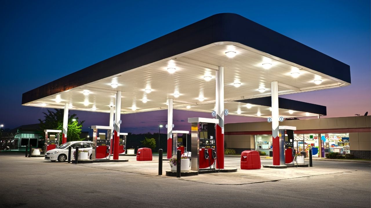 Akaryakıtta sabit fiyat dönemi! 8