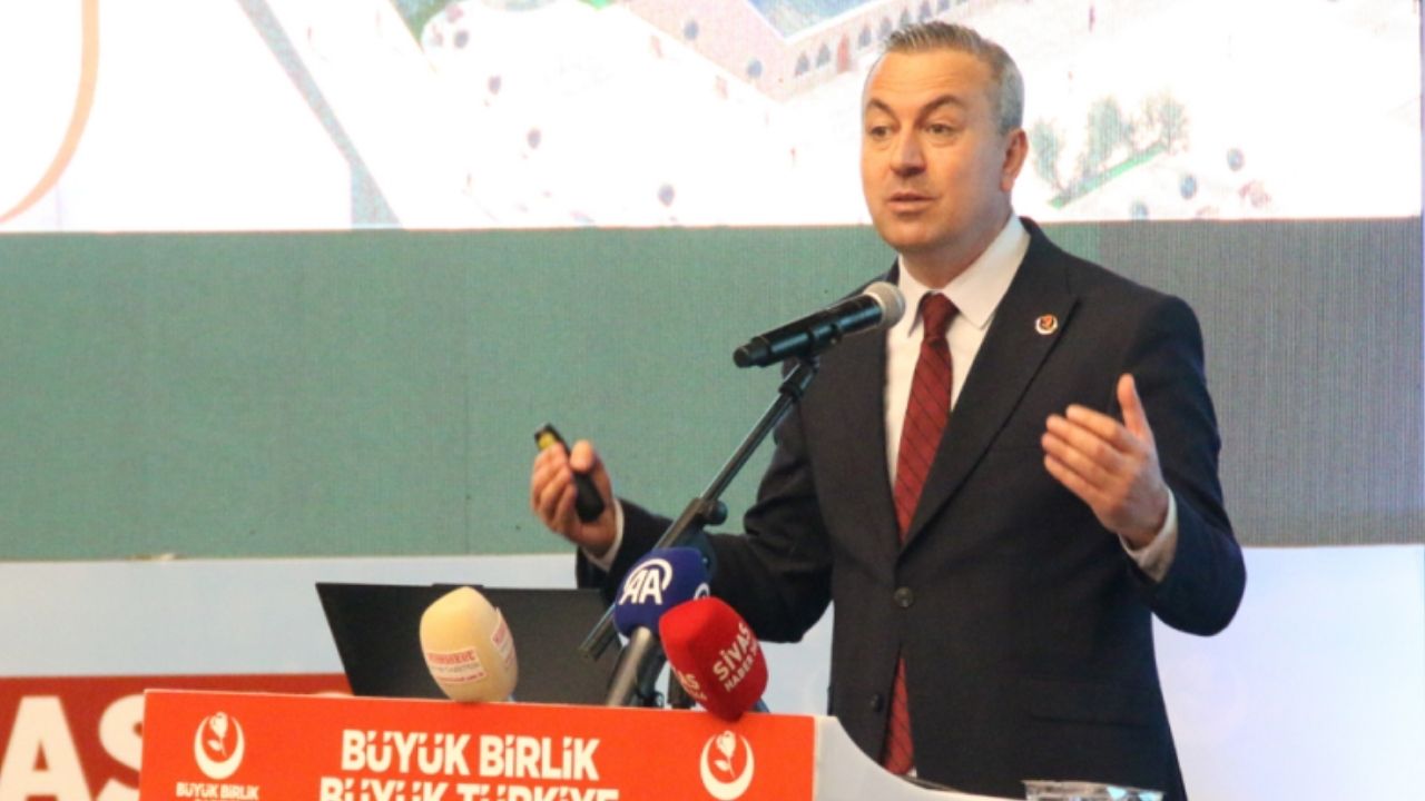 Sivas’ta ipi Uzun göğüsledi! 6