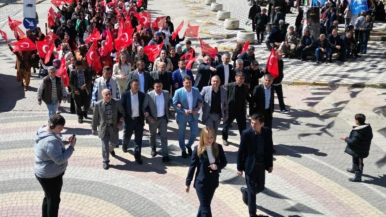 Türkiye’nin en genç belediye başkanı olan Zeynep Çelik kimdir? 4