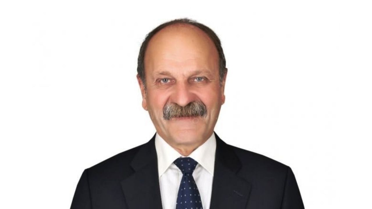 2024 yerel seçimlerinde kazanan Belediye Başkanlarının asıl meslekleri nedir? 39