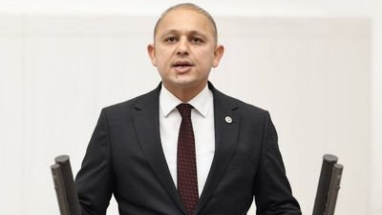 2024 yerel seçimlerinde kazanan Belediye Başkanlarının asıl meslekleri nedir? 50