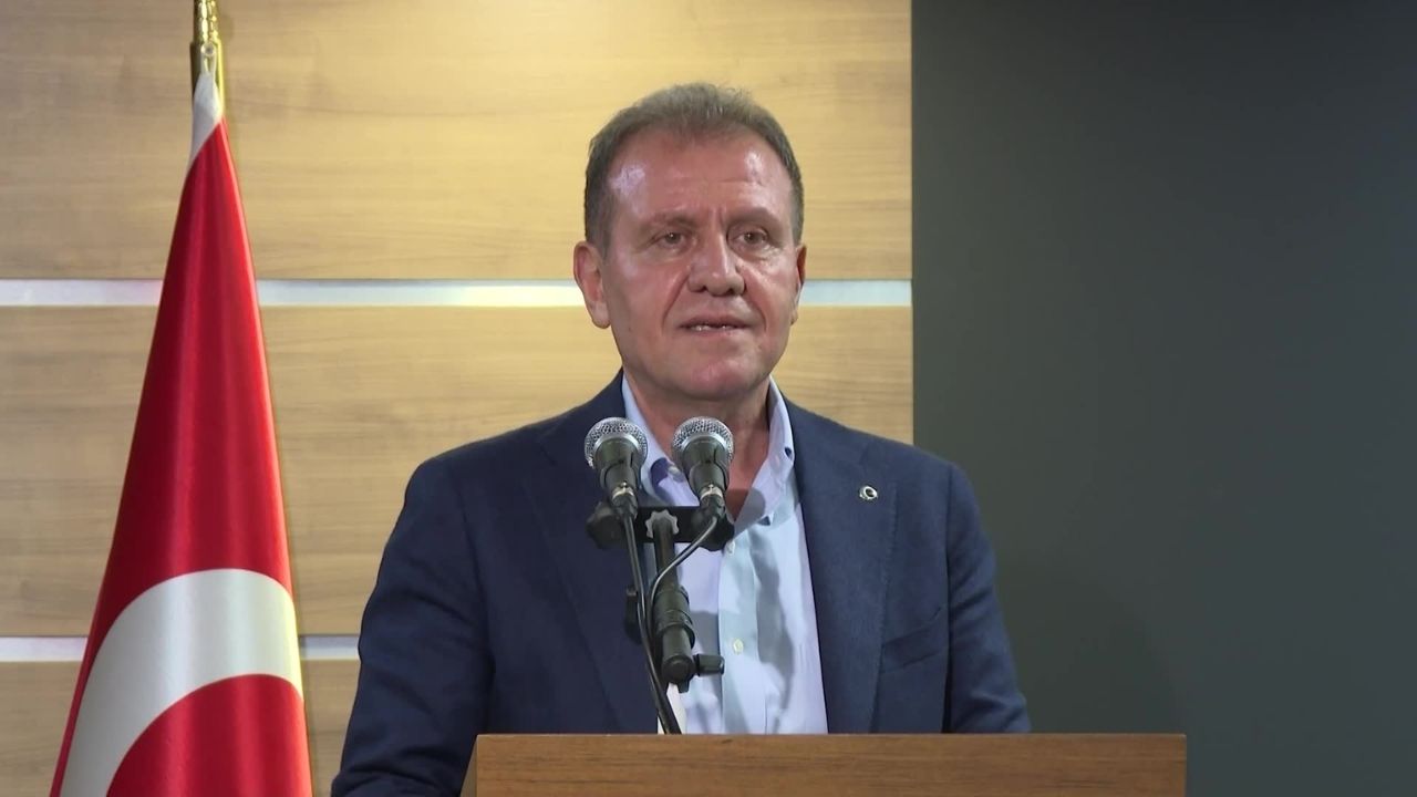 2024 yerel seçimlerinde kazanan Belediye Başkanlarının asıl meslekleri nedir? 59