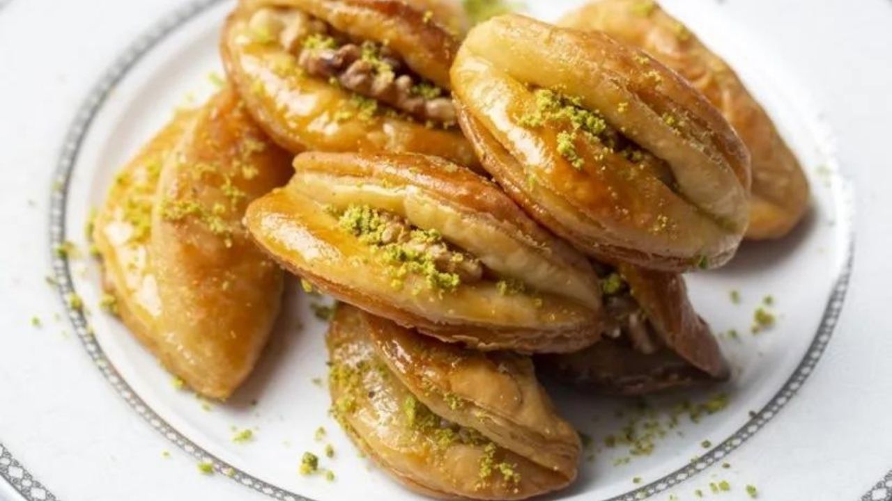 Bayramda tüketilen şeker, çikolata ve tatlılar kaç kalori? 10