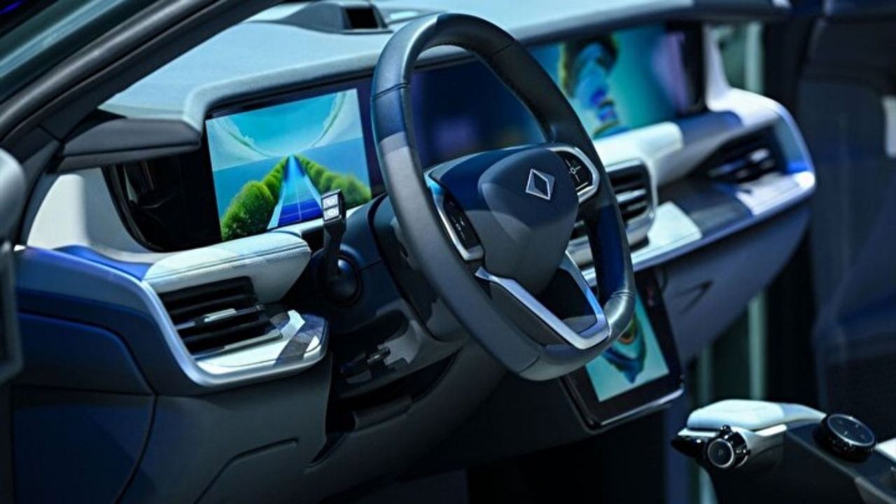 Alman dergi Togg'a övgüler dizdi! Dört dörtlük elektrikli bir araç 10