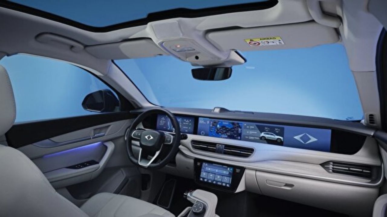 Alman dergi Togg'a övgüler dizdi! Dört dörtlük elektrikli bir araç 4