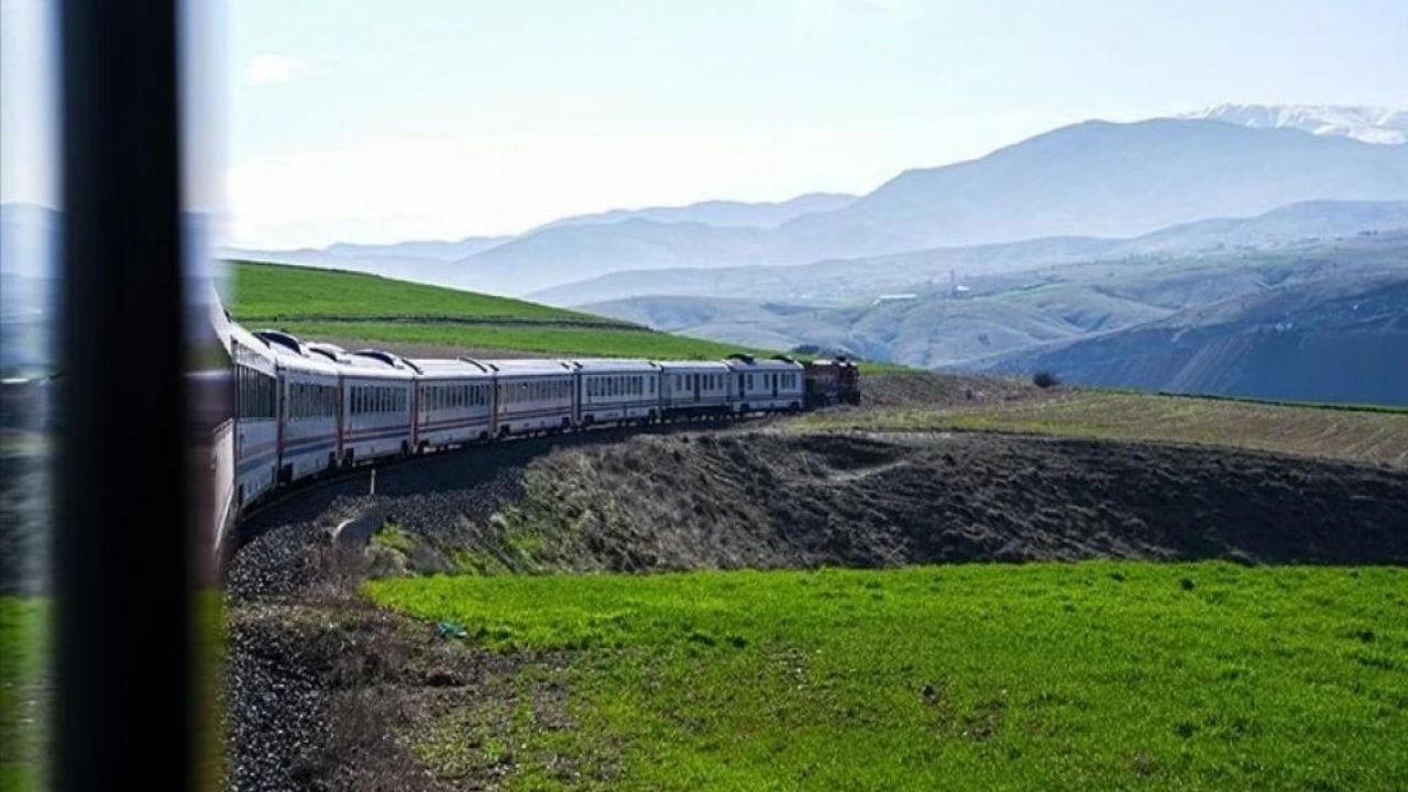 Türkiye’nin merakla beklediği yeni turistik treni 19 Nisan’da açılıyor! 2