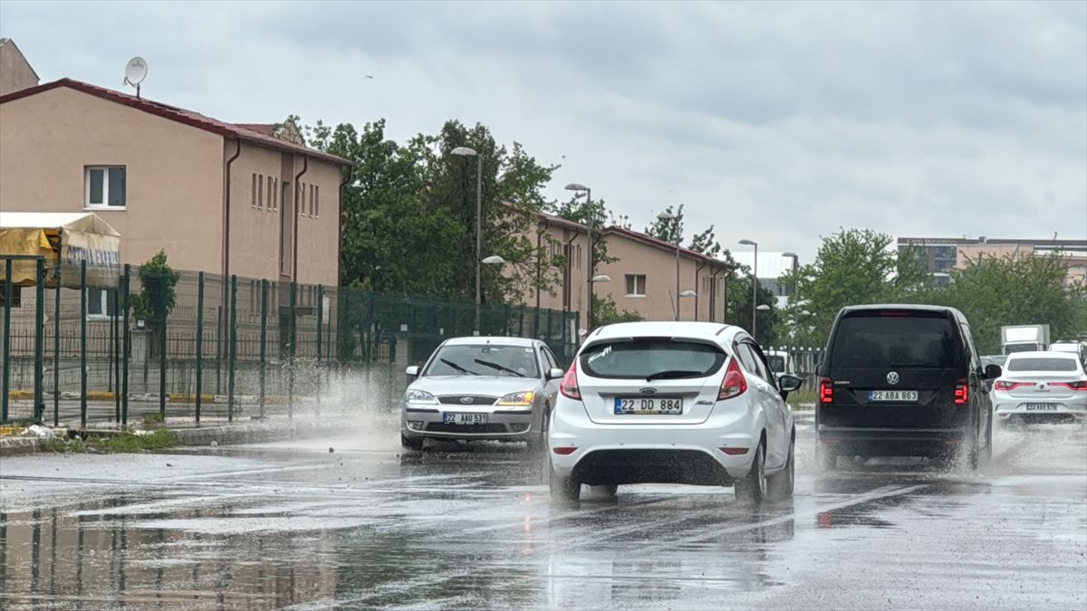 Yurt genelinde fırtına ve yağmur etkili oluyor! 19