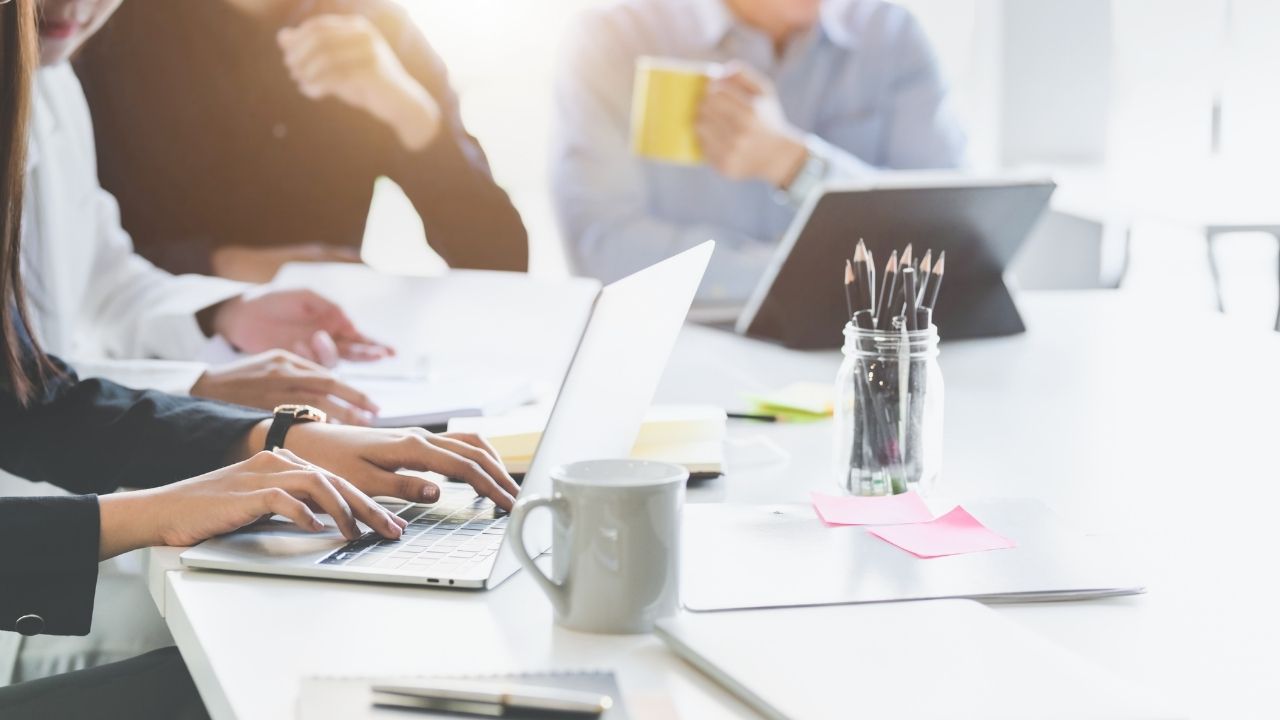 23-24 Nisan üniversiteler ve okullar tatil mi? 23 Nisan eczaneler ve sağlık kuruluşları açık mı? 3