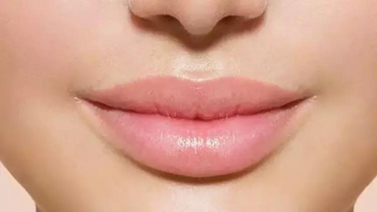 Dudaklarınız karakterinizi ele veriyor! İşte dudak şeklinize göre karakter analiziniz 6