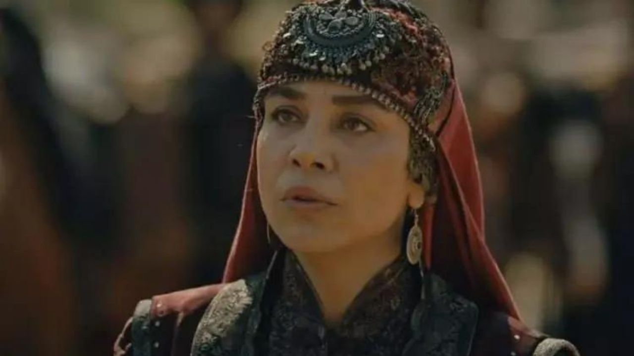 Türk dizilerinin sevilen ismi iğne ipliğe döndü! 3