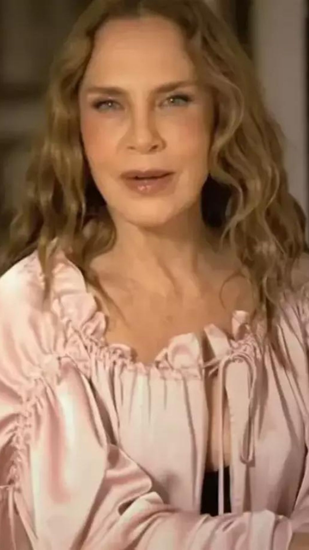 Sertab Erener’in estetikli hali görenleri şaşırttı! 6