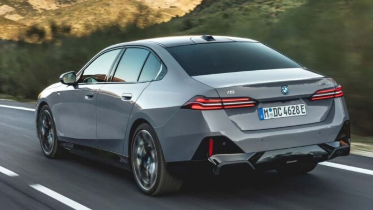 Mart ayında ikinci elde en çok satılan otomobiller belli oldu! 15