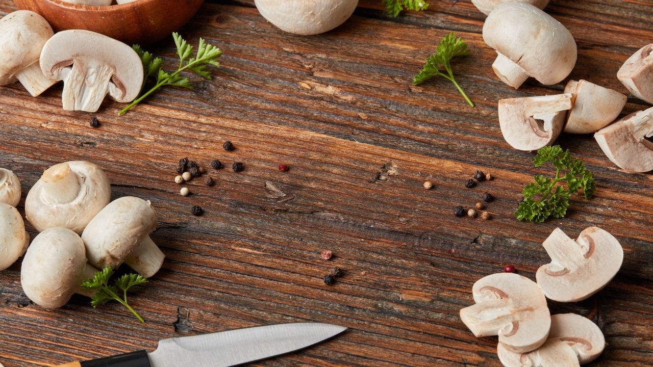 Mantar ve şimşek arasında ilişki var mı? Mantar, şimşek sonucu mu ortaya çıkıyor? 9