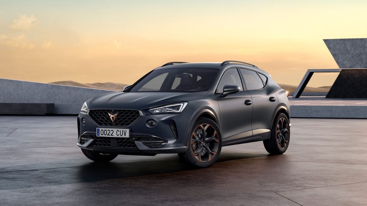 2024'te Türkiye'de en çok satılan lüks otomobiller! 11