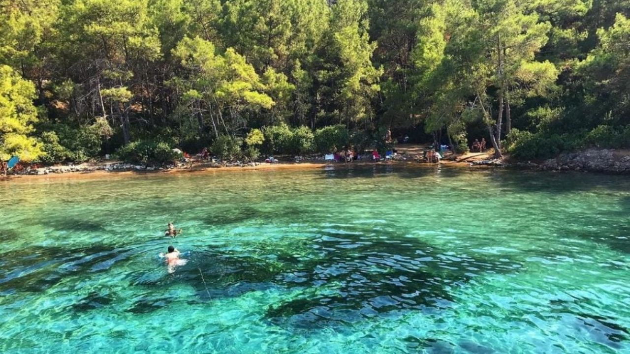 Her yıl milyonlarca turiste ev sahipliği yapan Marmaris'in en iyi plajları 18