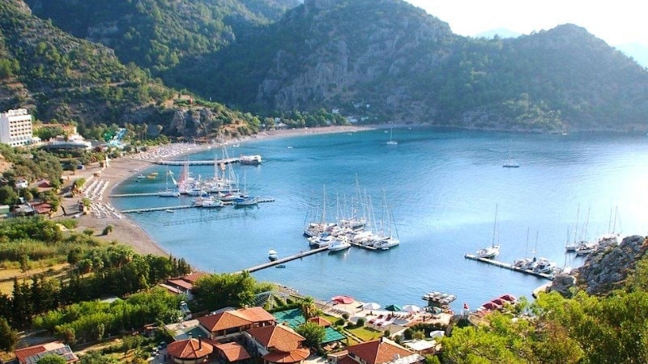 Her yıl milyonlarca turiste ev sahipliği yapan Marmaris'in en iyi plajları 12