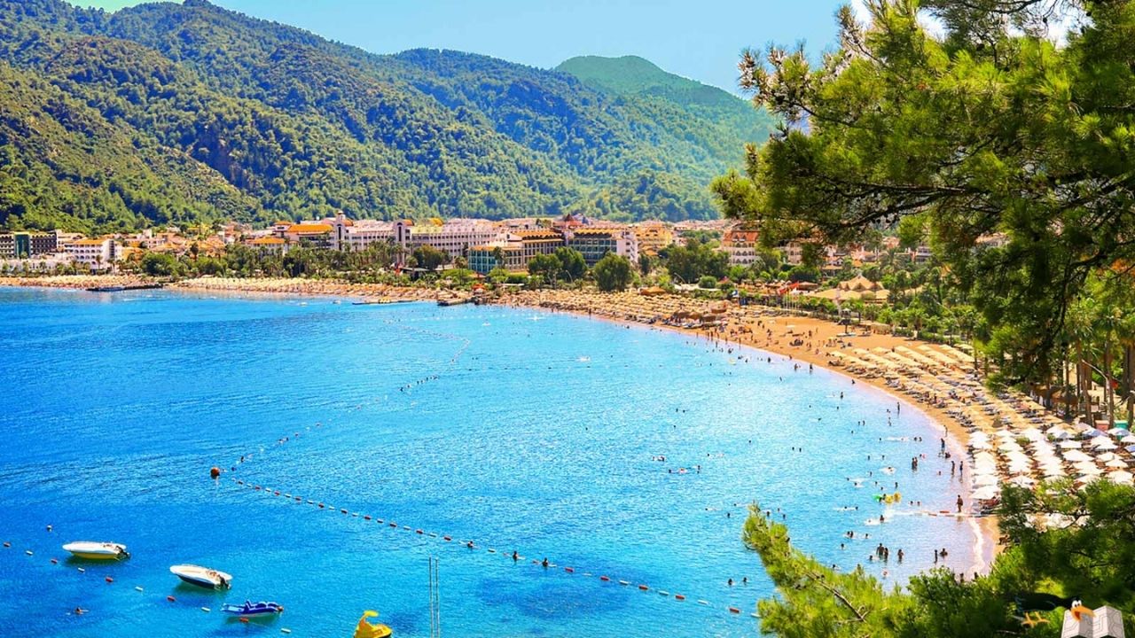 Her yıl milyonlarca turiste ev sahipliği yapan Marmaris'in en iyi plajları 2