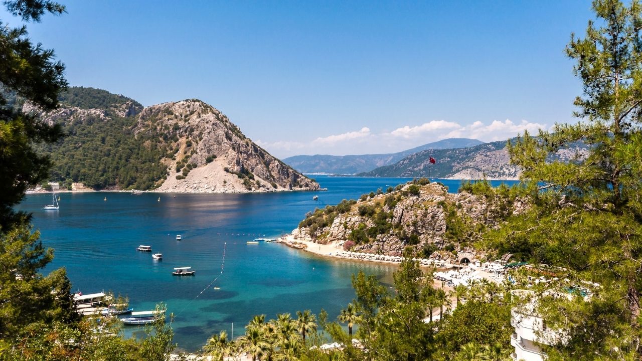 Her yıl milyonlarca turiste ev sahipliği yapan Marmaris'in en iyi plajları 1