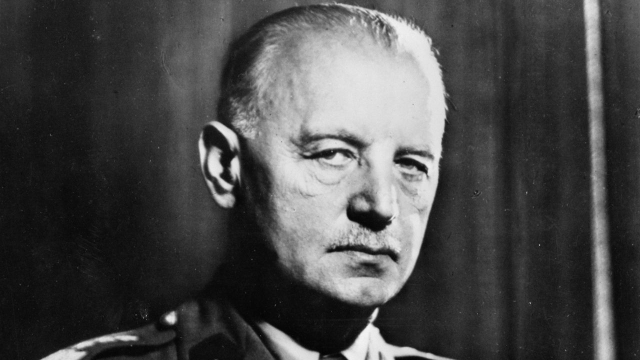 Havacılık kazalarında vefat eden devlet başkanları ve siyasetçiler 5