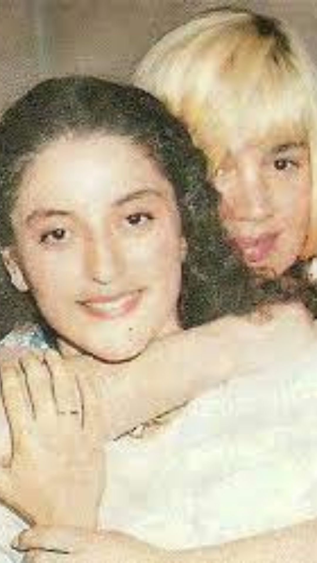 Bir zamanlar Sezen Aksu’nun vokalistliğini yapan birbirinden ünlü isimler! 14