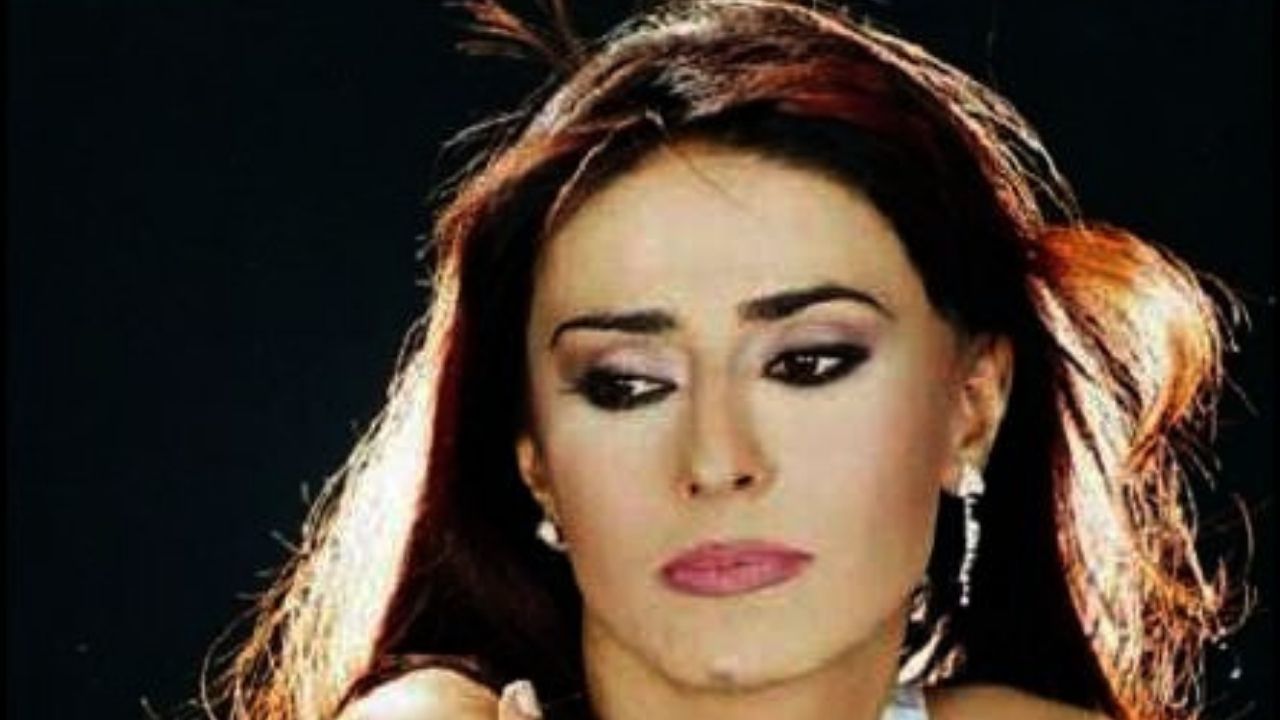 Bir zamanlar Sezen Aksu’nun vokalistliğini yapan birbirinden ünlü isimler! 9