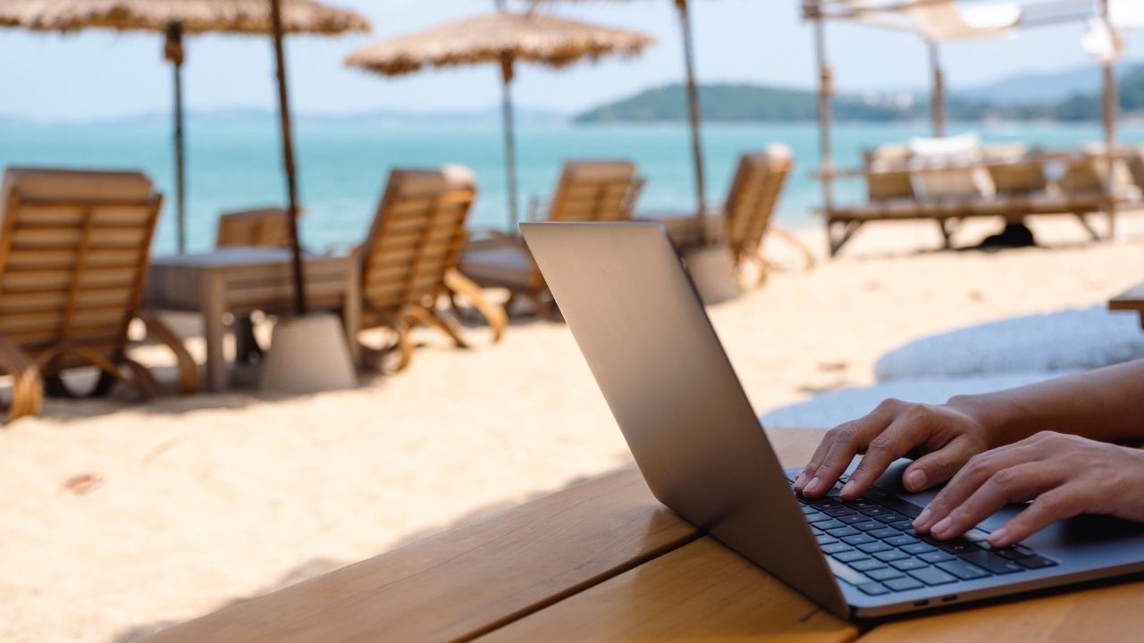 “Dijital Göçebeler” yılda 123 bin dolar kazanıyor! 13