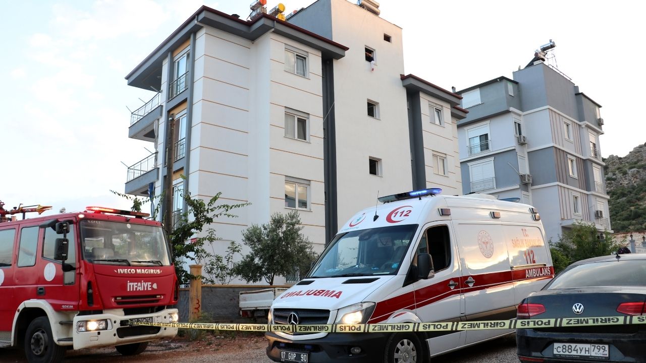 Antalya’da bir kadın, benzinle çocukları yakmaya çalıştı! 5