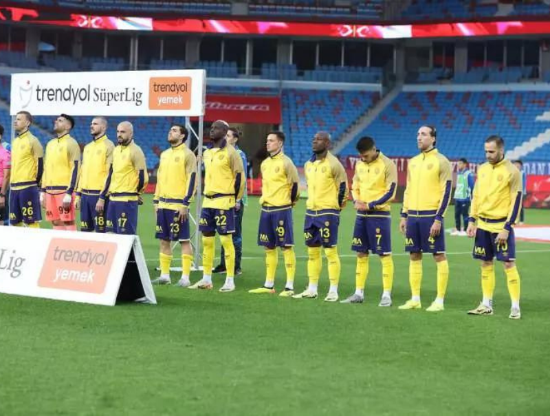 Yayın gelirleri belli oldu! İşte Süper Lig'de en çok kazanan takım... 5