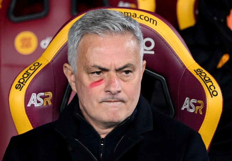 Jose Mourinho kimdir? Kariyerinde kaç kupa var? 5
