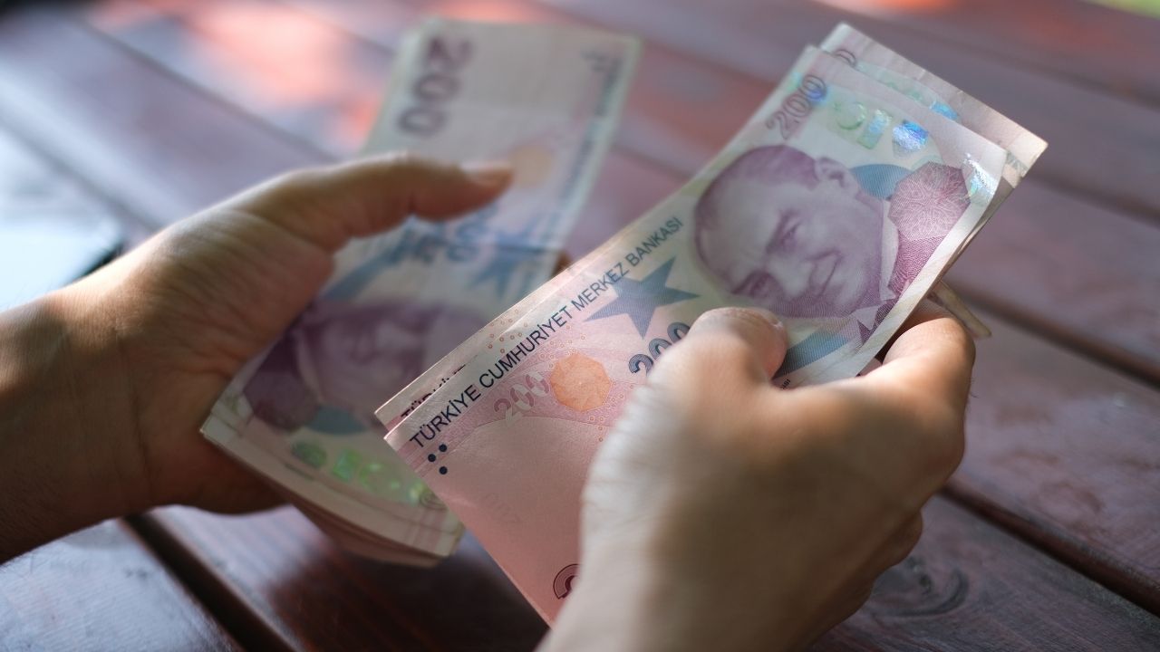 Hangi memur ne kadar zam alacak? İşte zamlı maaş listesi 12