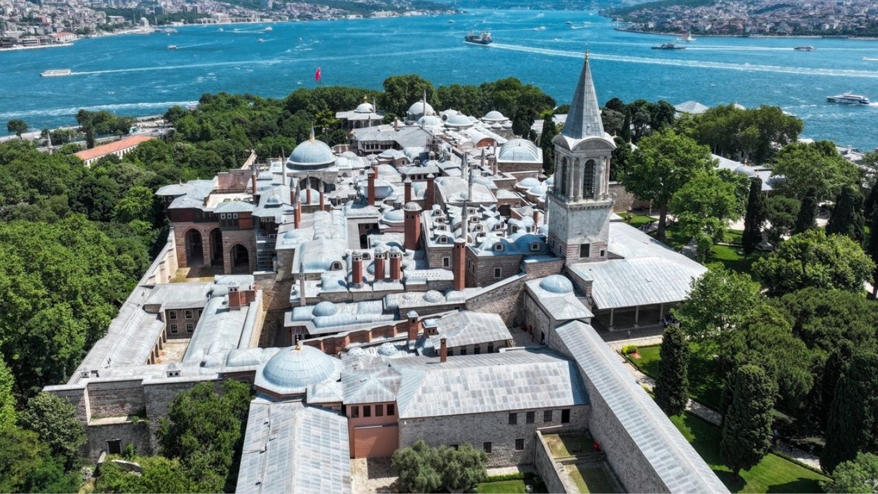 Topkapı Sarayı'nda Cariyeler Taşlığı ve Hamamı ile Kuşhane Mutfağı yeniden ziyarete açıldı 7