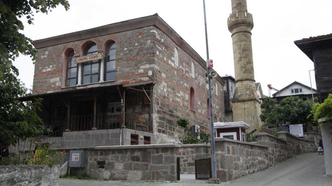 En çok cami bulunan 50 ilimiz! Hangi şehirde kaç cami var? 46