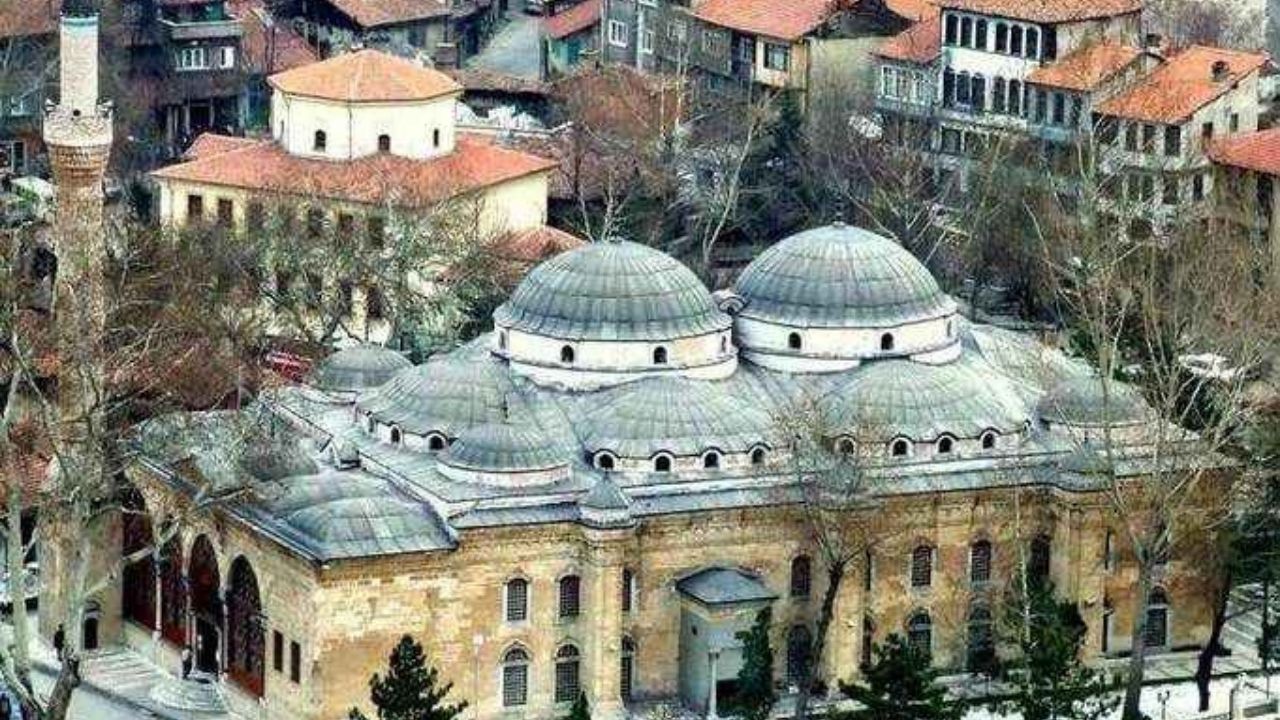 En çok cami bulunan 50 ilimiz! Hangi şehirde kaç cami var? 27
