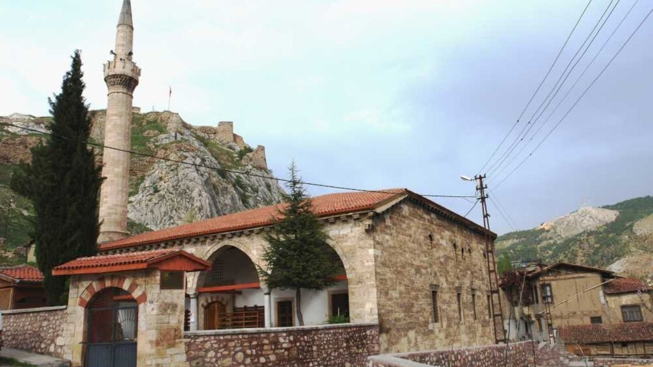 En çok cami bulunan 50 ilimiz! Hangi şehirde kaç cami var? 31