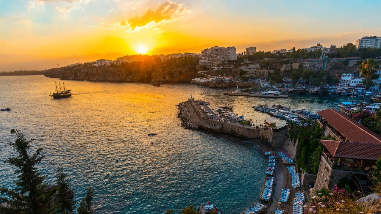 Dünyanın en mutlu şehirleri belli oldu: Türkiye'den 3 şehir var 15