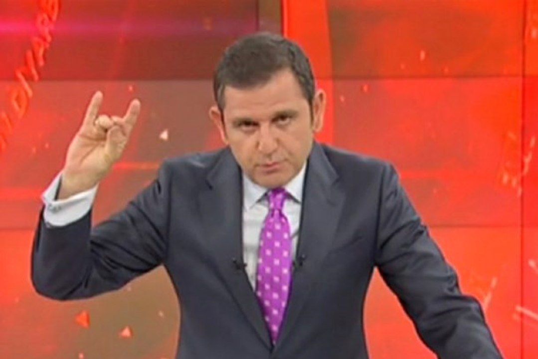 Bozkurt işareti yapan ünlü isimler 9